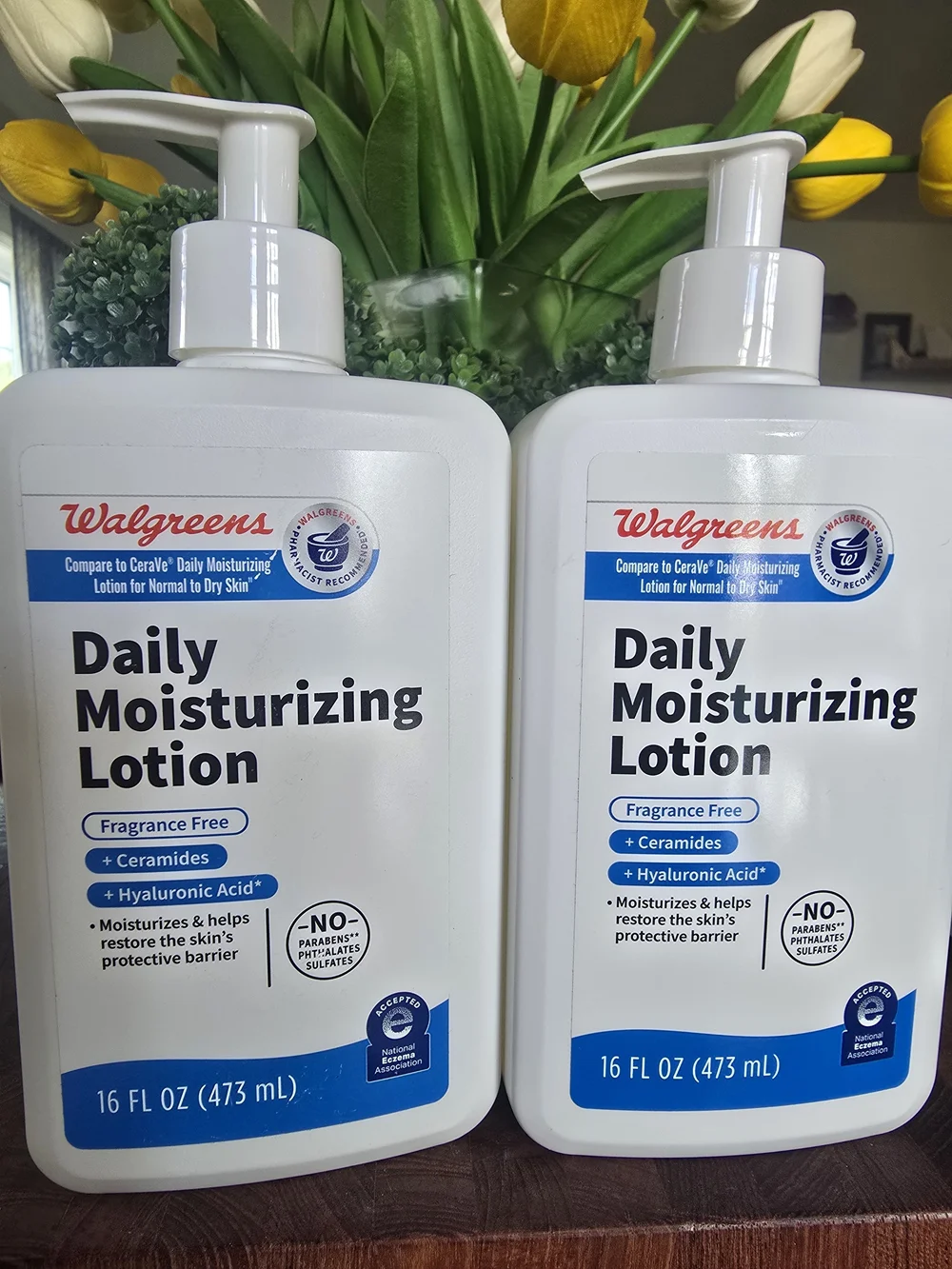 Walgreens Daily Moisturizing Lotion - Fragrance Free (White)